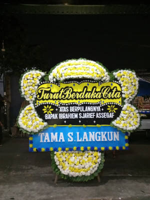 Papan Bunga Duka di Sasahan